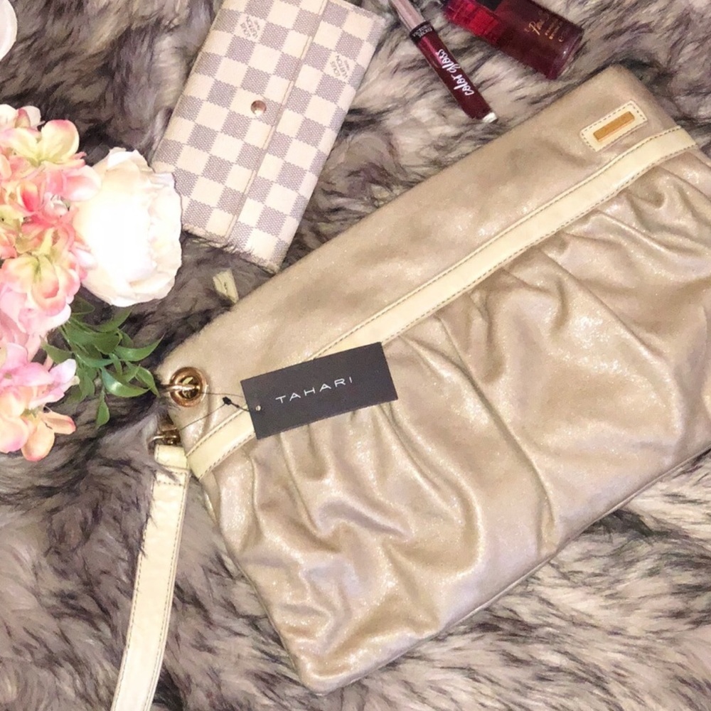 NWT Tahari Clutch w/ removable Straps